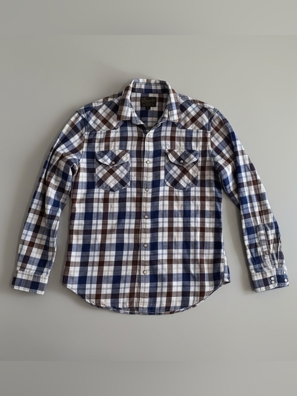 Lucky Brand Men’s Long Sleeve Flannel button up shirt.